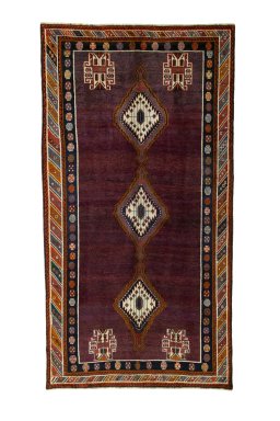 Full view of 1970s Shiraz rug from Iran / Persia, 285 × 151 cm in Red tones