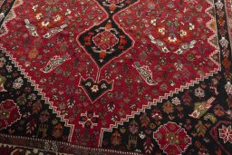 Central medallion detail of 1970s Shiraz rug from Iran / Persia