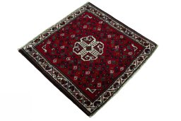 Close-up detail of 2000s Shiraz rug from Iran / Persia showing Wool weave