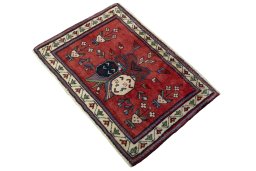Corner detail of 2000s Shiraz rug showing border pattern and Wool pile