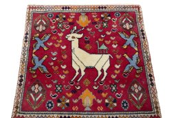 Surface texture of 2000s Shiraz rug with natural Wool and intricate pattern