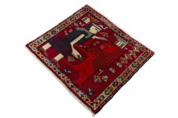 Corner detail of 2000s Shiraz rug showing border pattern and Wool pile