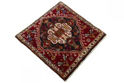 Close-up detail of 2000s Shiraz rug from Iran / Persia showing Wool weave