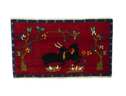 Full view of 2000s Shiraz rug from Iran / Persia, 51 × 91 cm in Multi Color tones