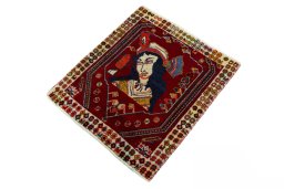 Corner detail of 2000s Shiraz rug showing border pattern and Wool pile