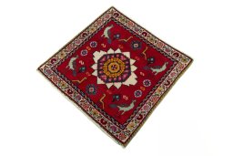 Corner detail of 2000s Shiraz rug showing border pattern and Wool pile