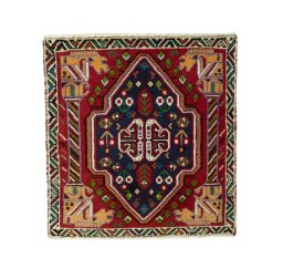 Full view of 2000s Shiraz rug from Iran / Persia, 59 × 58 cm in Red tones