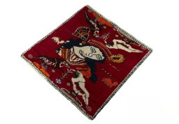 Corner detail of 2000s Shiraz rug showing border pattern and Wool pile