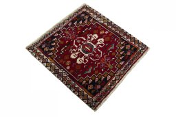 Close-up detail of 2000s Shiraz rug from Iran / Persia showing Wool weave