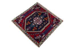 Corner detail of 2000s Shiraz rug showing border pattern and Wool pile