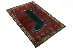 Close-up detail of 2000s Shiraz rug from Iran / Persia showing Wool weave