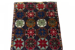 Surface texture of 2000s Shiraz rug with natural Wool and intricate pattern