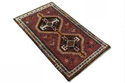 Close-up detail of 2000s Shiraz rug from Iran / Persia showing Wool weave