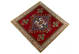 Corner detail of 2000s Shiraz rug showing border pattern and Wool pile