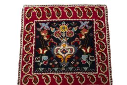 Surface texture of 2000s Shiraz rug with natural Wool and intricate pattern