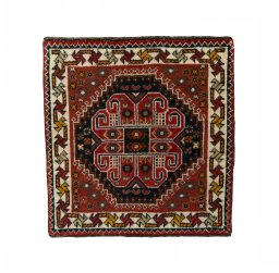 Full view of 2000s Shiraz rug from Iran / Persia, 57 × 55 cm in Red tones
