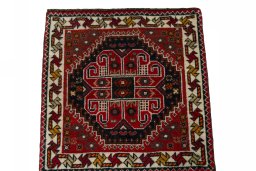 Surface texture of 2000s Shiraz rug with natural Wool and intricate pattern