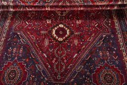 Corner detail of 1970s Shiraz rug showing border pattern and Wool pile