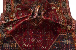 Close-up detail of 2000s Shiraz rug from Iran / Persia showing Wool weave