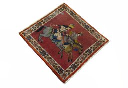 Close-up detail of 2000s Shiraz rug from Iran / Persia showing Wool weave