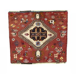 Full view of 2000s Shiraz rug from Iran / Persia, 50 × 56 cm in Red tones