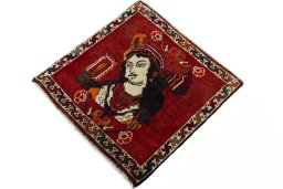 Corner detail of 2000s Shiraz rug showing border pattern and Wool pile
