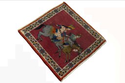 Close-up detail of 2000s Shiraz rug from Iran / Persia showing Wool weave