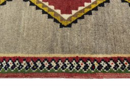 Close-up detail of 2000s Shiraz rug from Iran / Persia showing Wool weave
