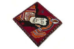 Close-up detail of 2000s Shiraz rug from Iran / Persia showing Wool weave