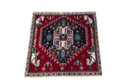 Surface texture of 2000s Shiraz rug with natural Wool and intricate pattern