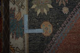 Close-up detail of 2000s Shiraz rug from Iran / Persia showing Wool weave