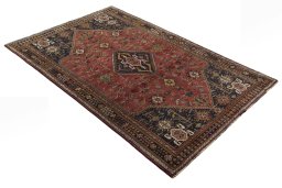 Close-up detail of 2000s Shiraz rug from Iran / Persia showing Wool weave