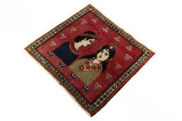 Corner detail of 2000s Shiraz rug showing border pattern and Wool pile