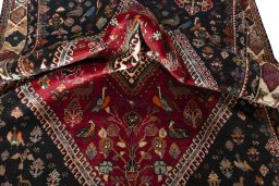 Close-up detail of 2000s Shiraz rug from Iran / Persia showing Wool weave