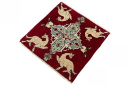 Corner detail of 2000s Shiraz rug showing border pattern and Wool pile