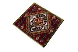 Corner detail of 2000s Shiraz rug showing border pattern and Wool pile