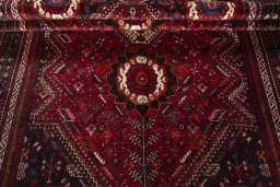 Close-up detail of 1970s Shiraz rug from Iran / Persia showing Wool weave