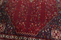 Close-up detail of 2000s Shiraz rug from Iran / Persia showing Wool weave