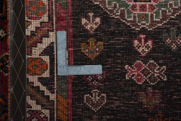 Close-up detail of 2000s Shiraz rug from Iran / Persia showing Wool weave