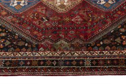 Close-up detail of 2000s Shiraz rug from Iran / Persia showing Wool weave