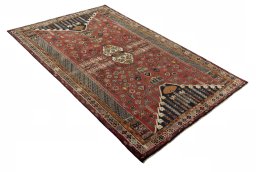 Close-up detail of 2000s Shiraz rug from Iran / Persia showing Wool weave