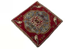 Corner detail of 2000s Shiraz rug showing border pattern and Wool pile
