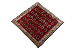 Corner detail of 2000s Shiraz rug showing border pattern and Wool pile