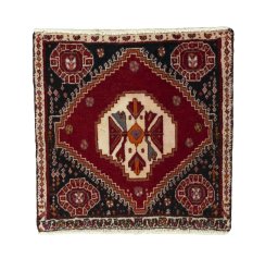 Full view of 2000s Shiraz rug from Iran / Persia, 51 × 52 cm in Red tones