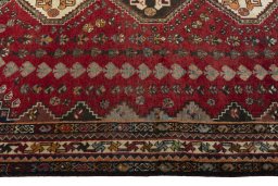 Close-up detail of 2000s Shiraz rug from Iran / Persia showing Wool weave