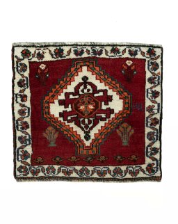 Full view of 2000s Shiraz rug from Iran / Persia, 60 × 67 cm in Red tones