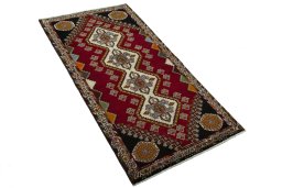 Close-up detail of 2000s Shiraz rug from Iran / Persia showing Wool weave