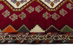Close-up detail of 2000s Shiraz rug from Iran / Persia showing Wool weave