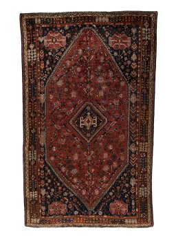 Full view of 1970s Shiraz rug from Iran / Persia, 284 × 173 cm in Red tones