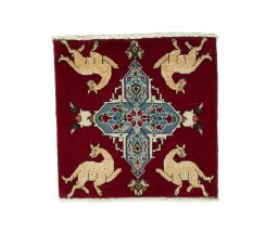 Full view of 2000s Shiraz rug from Iran / Persia, 53 × 55 cm in Red tones